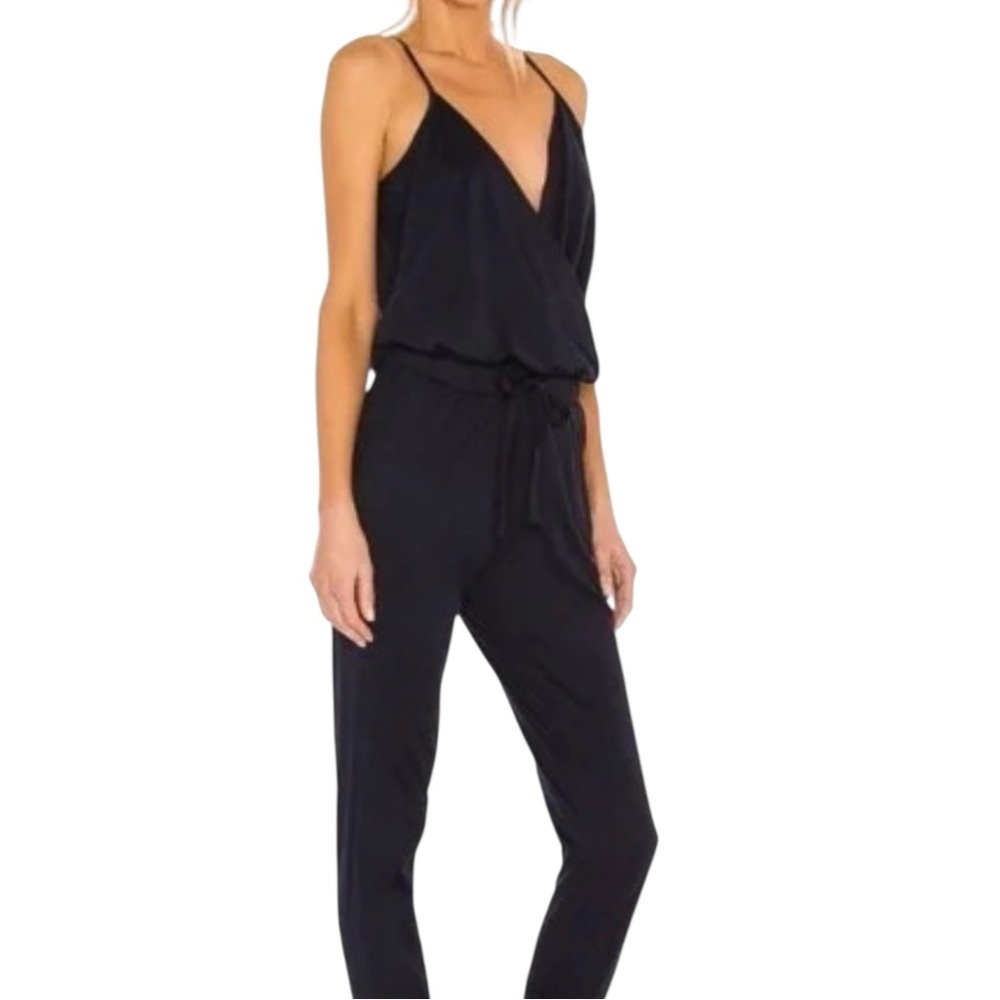Bobi Revolve Navy V-Neck Jumpsuit/Romper Size Medium Loungewear Coastal Chic